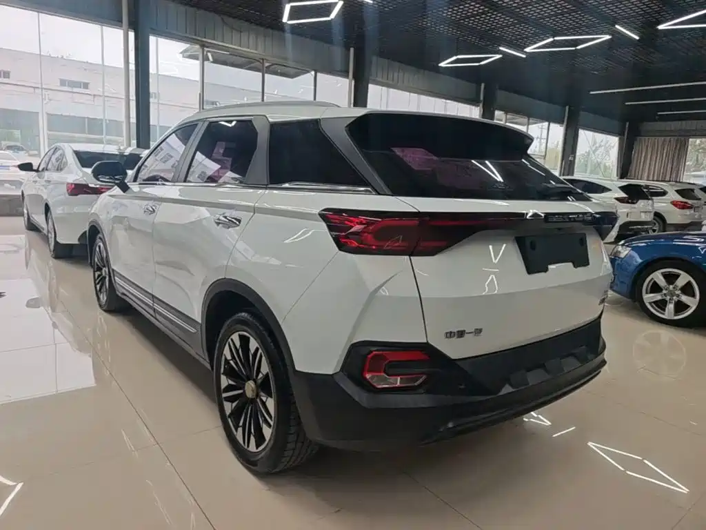 Bestune T77 — миниатюра 5