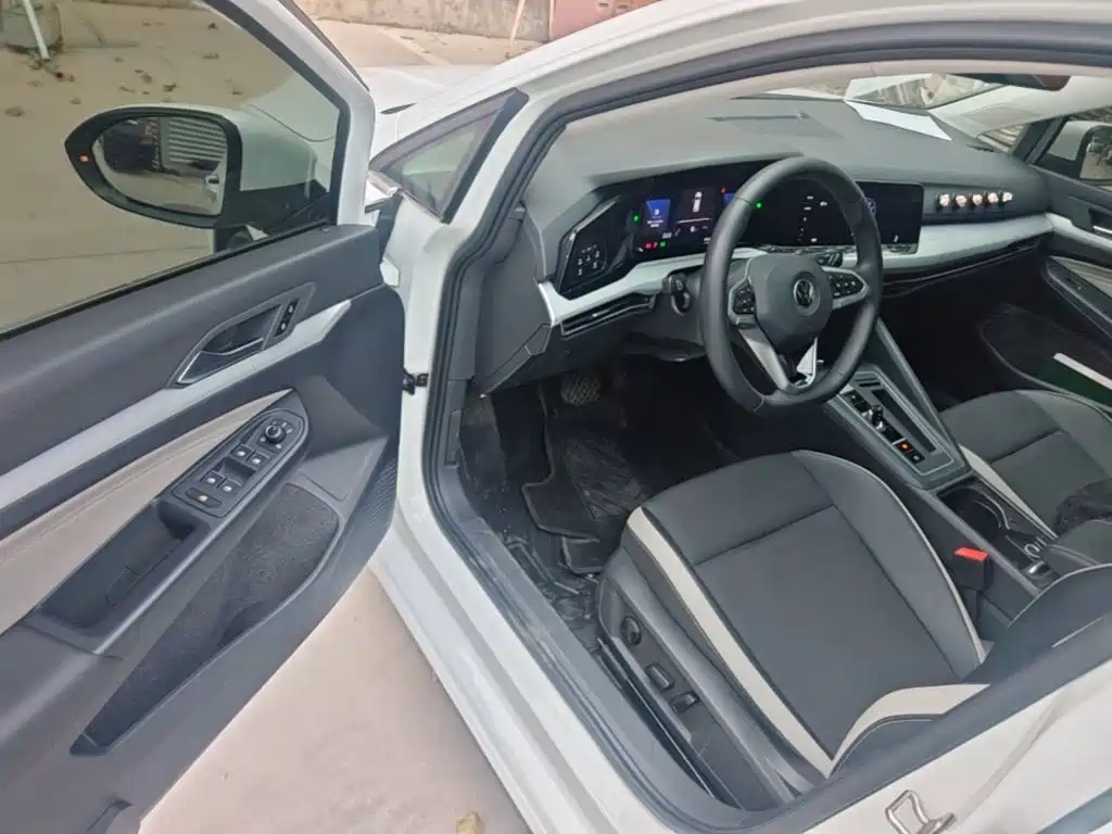 Volkswagen Golf — миниатюра 16