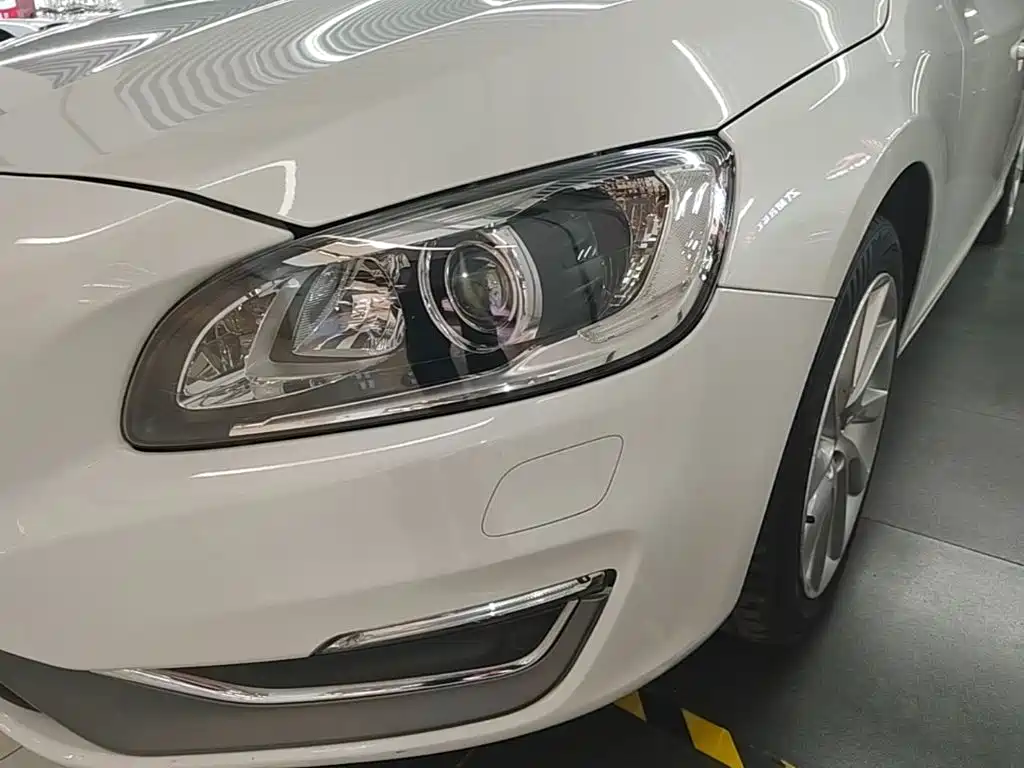 Volvo S60 — миниатюра 24