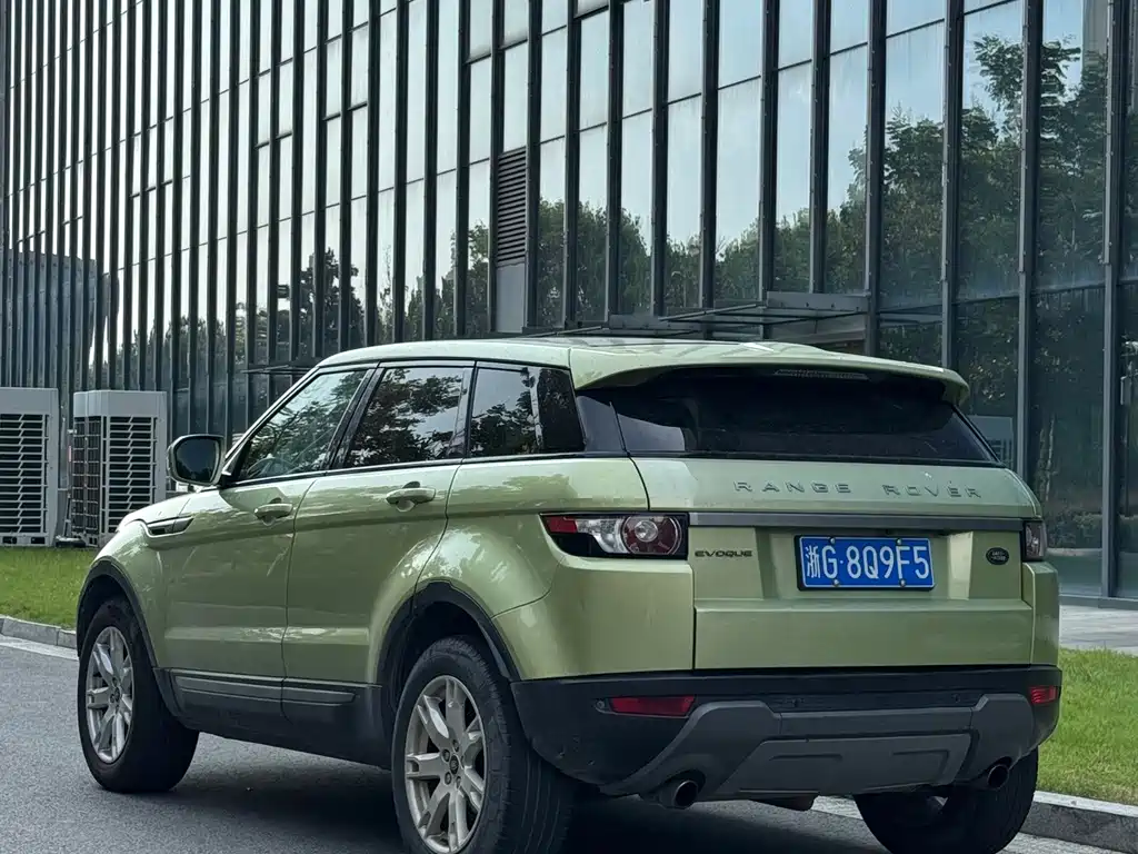 Land Rover Evoque (Import) — миниатюра 5