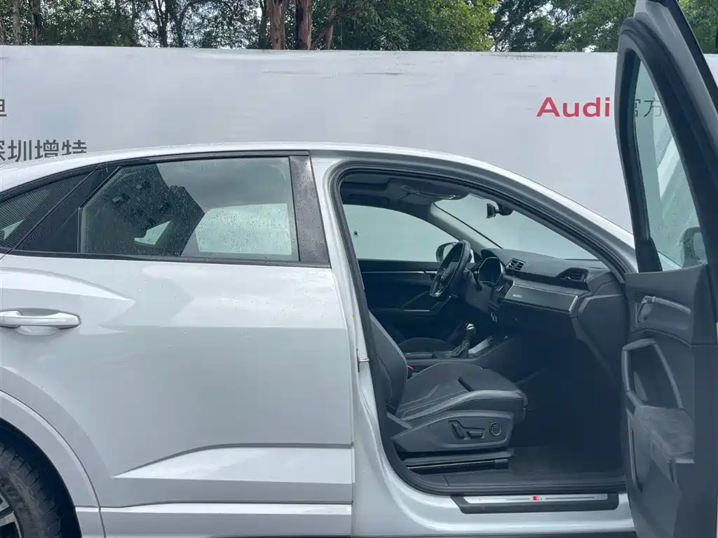 Audi Q3 Sportback — миниатюра 11