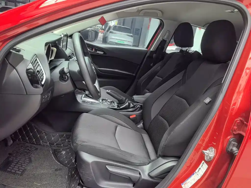 Mazda 3 Axela — миниатюра 15