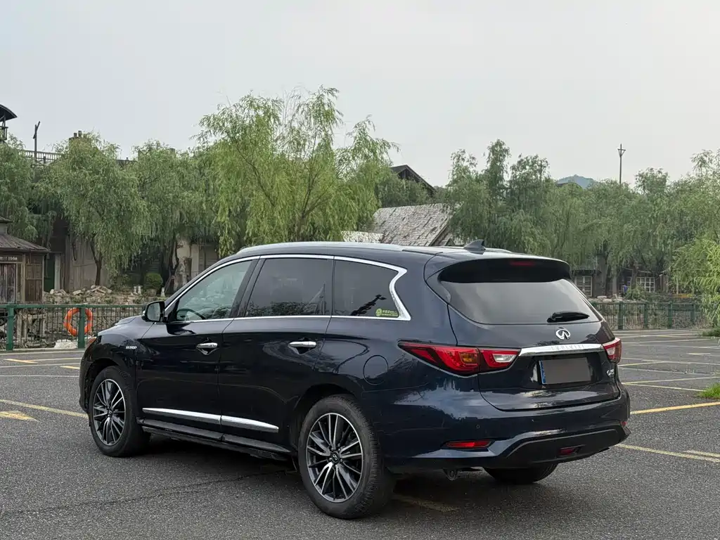 Infiniti QX60 2016 2.5 S/C Hybrid V