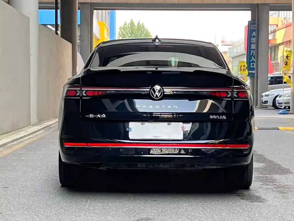 Volkswagen Magotan — миниатюра 4