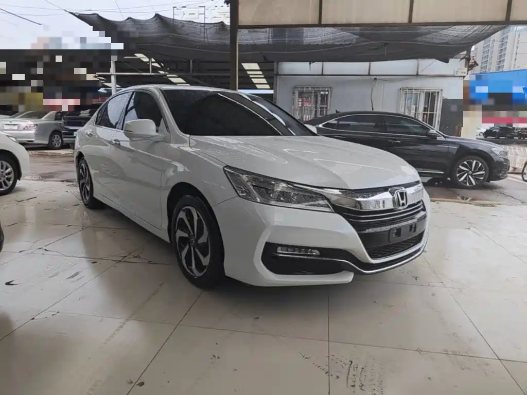 Honda Accord — миниатюра 22