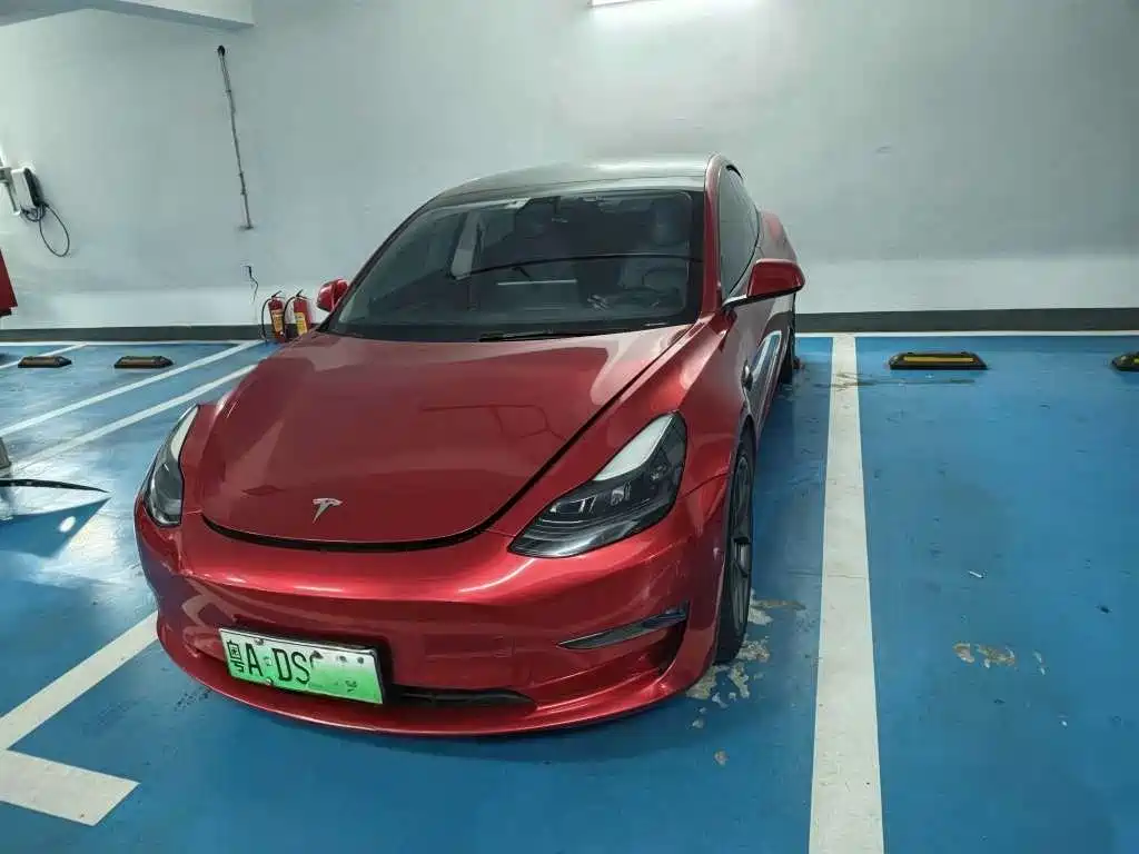 Tesla Model 3 2021