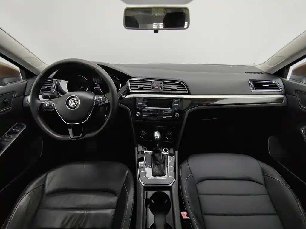 Volkswagen Lamando — миниатюра 5