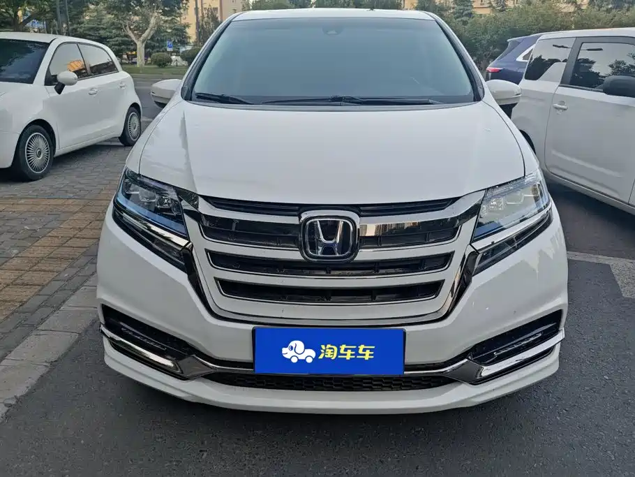 Honda Elysion — миниатюра 2