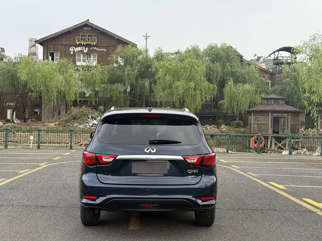 Infiniti QX60 2016 2.5 S/C Hybrid V