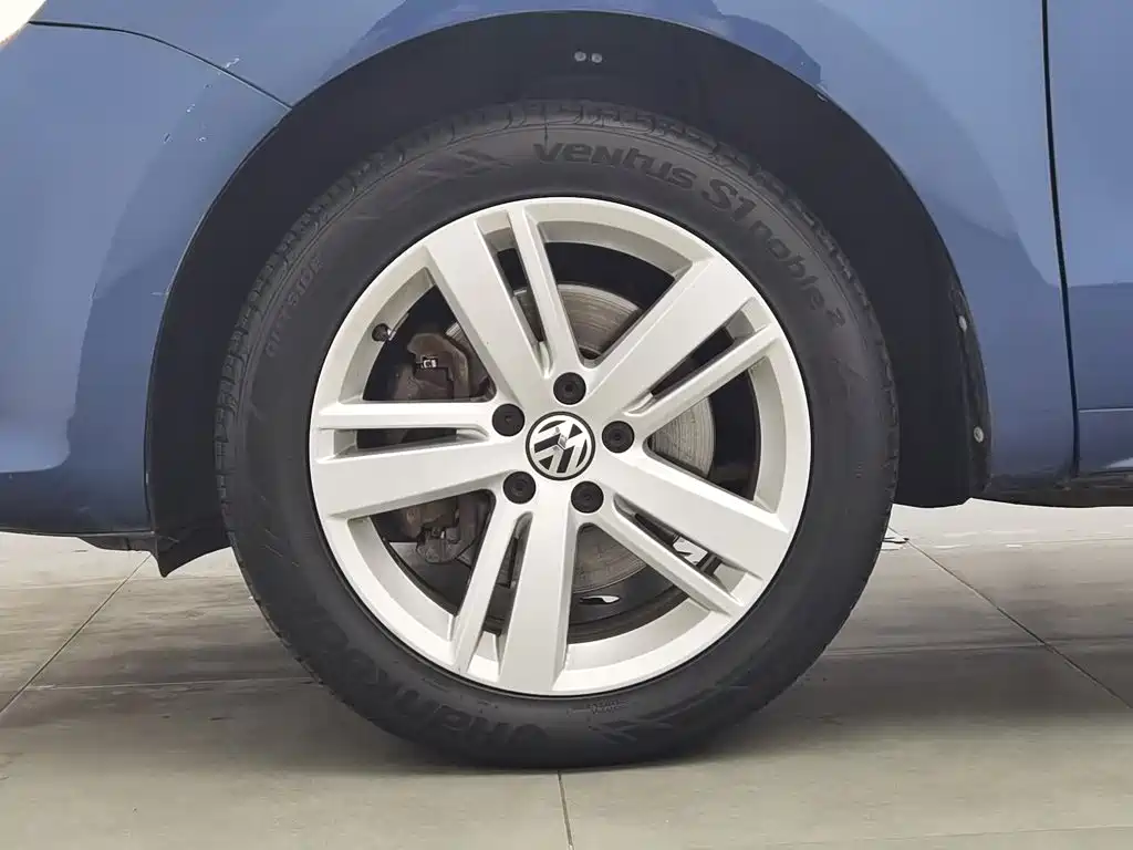 Volkswagen Sharan — миниатюра 17