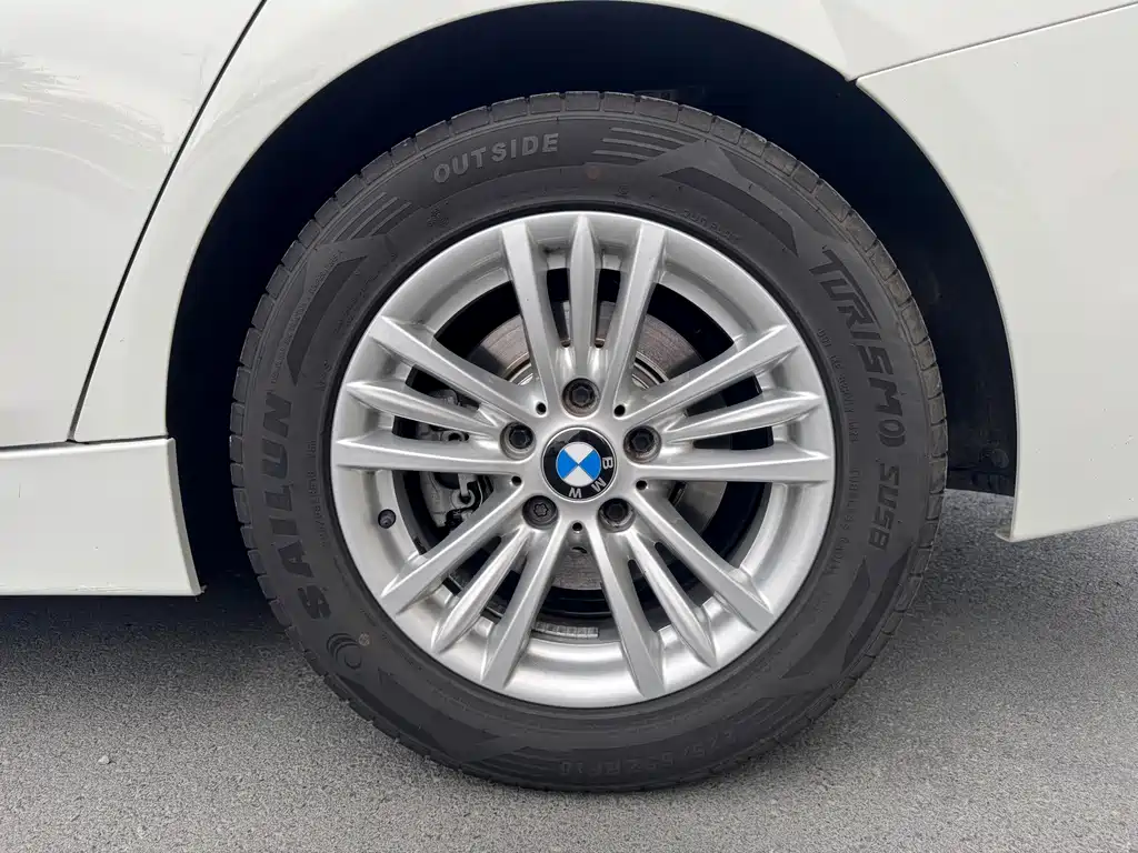 BMW 3 Series — миниатюра 10