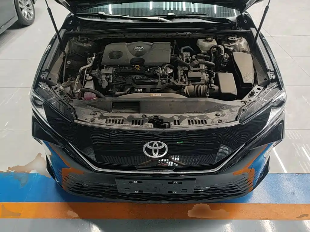Toyota Camry — миниатюра 20