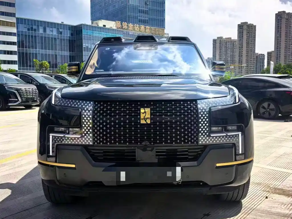Yangwang 仰望U8 L — миниатюра 2
