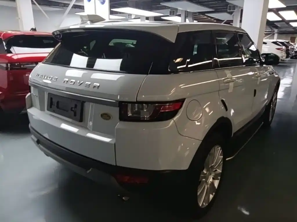 Land Rover Evoque — миниатюра 7