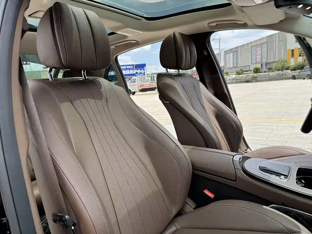Mercedes-Benz E-Class — миниатюра 33