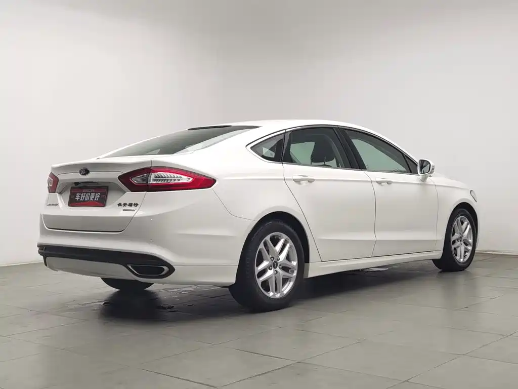 Ford Mondeo — миниатюра 2