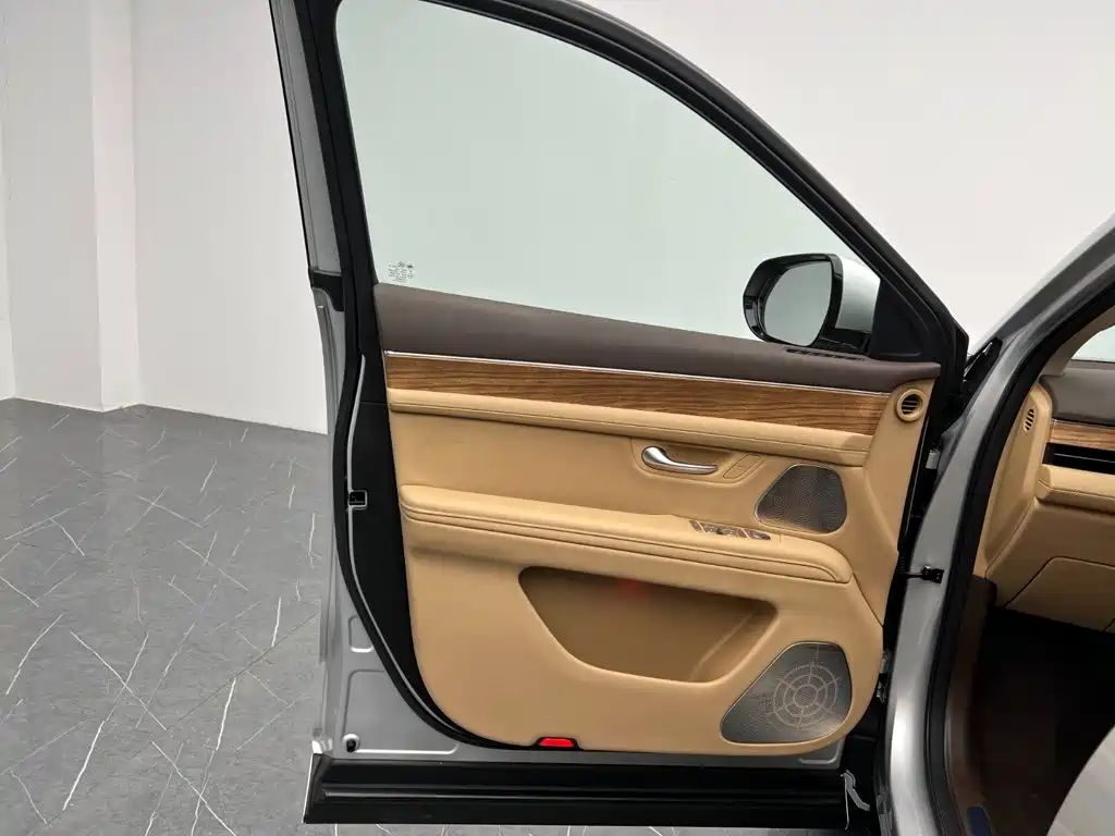 AITO AITO M7 — миниатюра 14