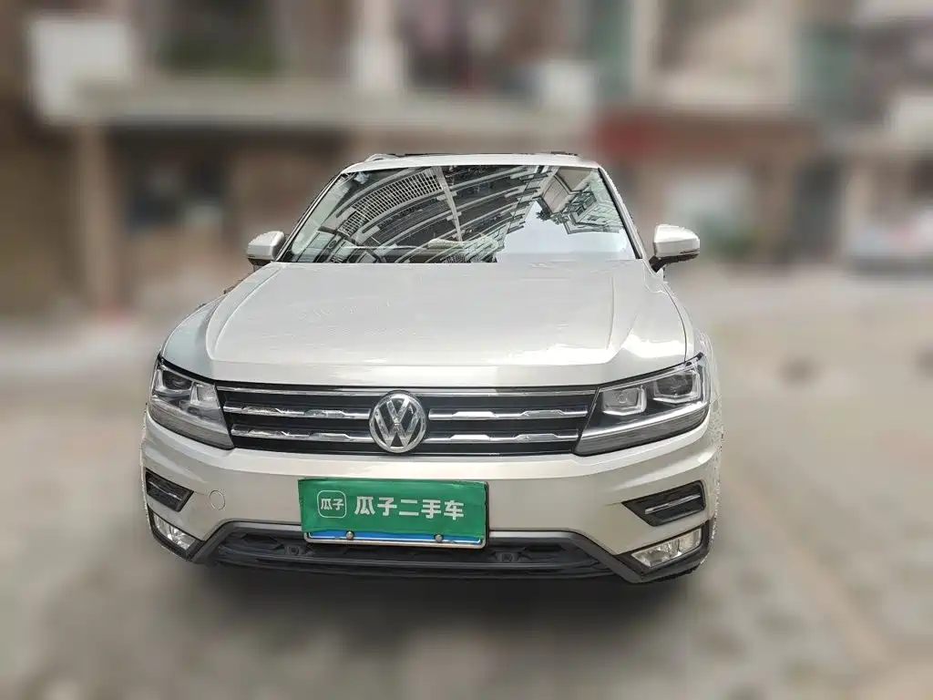 Volkswagen Tiguan L — миниатюра 2