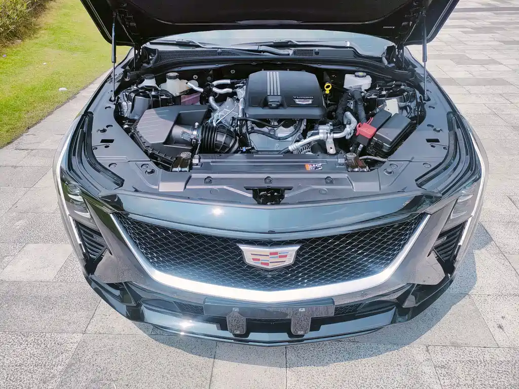 Cadillac CT5 — миниатюра 12