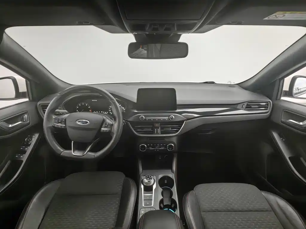 Ford Focus — миниатюра 5