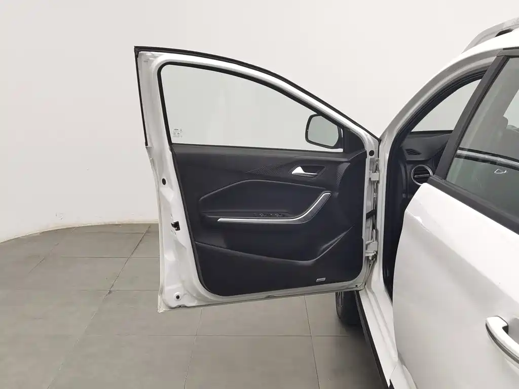 Chery Tiggo 3x — миниатюра 8