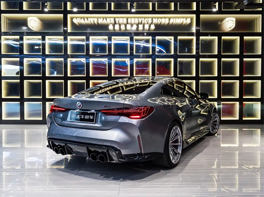 BMW M4 — миниатюра 6