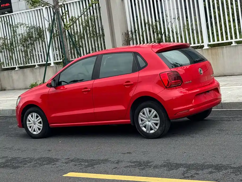 Volkswagen Polo — миниатюра 3