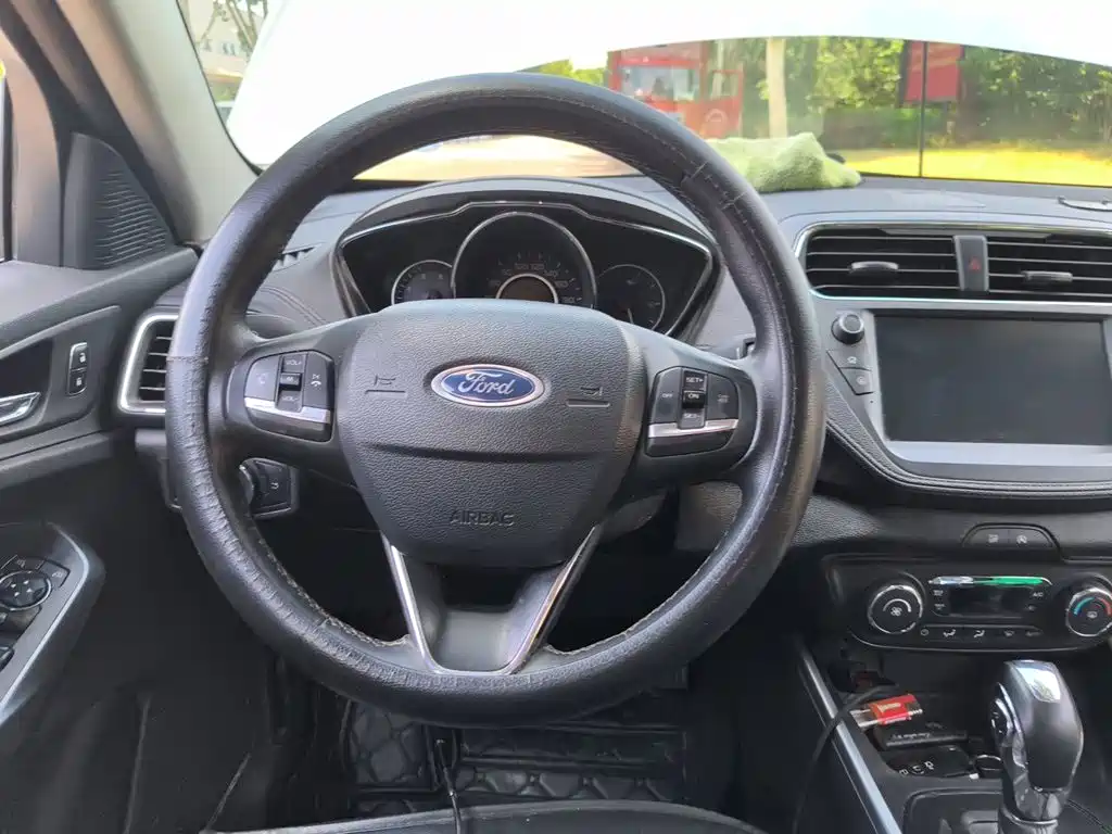 Ford Escort — миниатюра 3