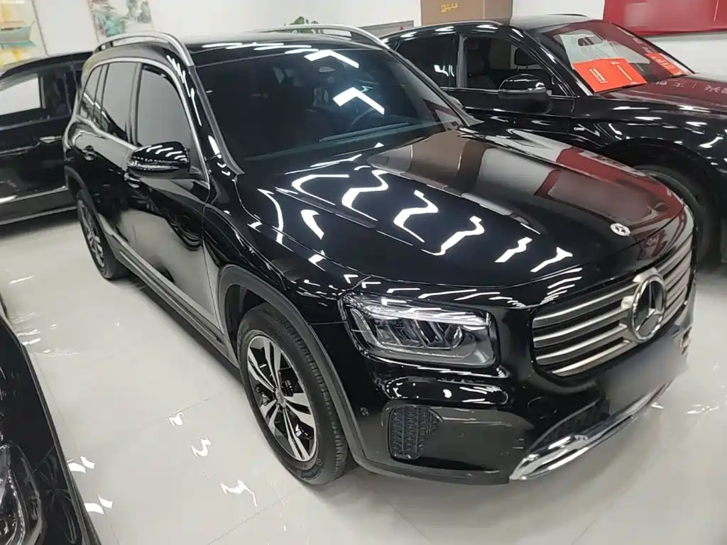 Mercedes-Benz GLB — миниатюра 4