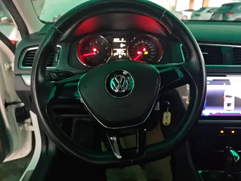 Volkswagen Gran Lavida — миниатюра 11
