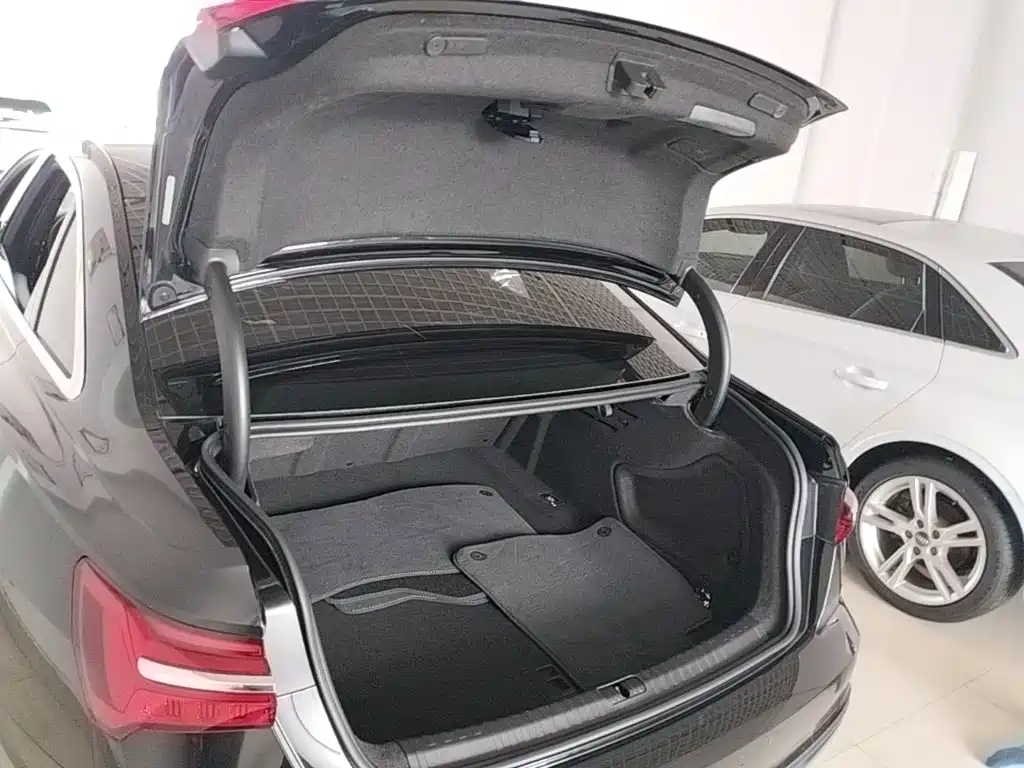 Audi A6L — миниатюра 19