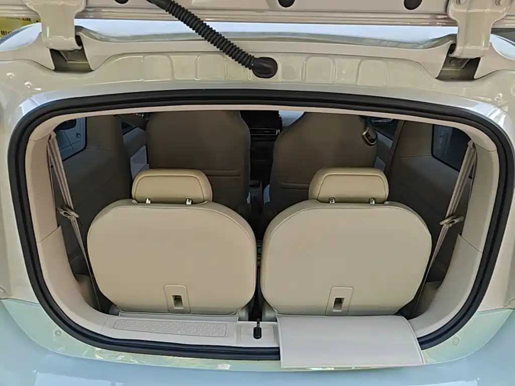 Baojun KiWi EV — миниатюра 19