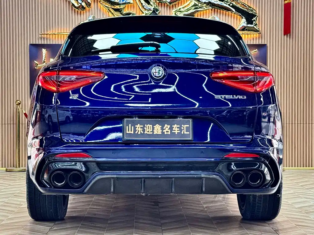 Alfa Romeo Stelvio — миниатюра 14