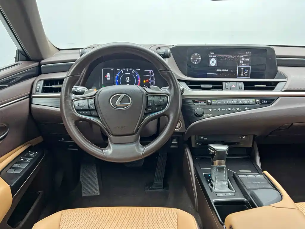 Lexus ES — миниатюра 19