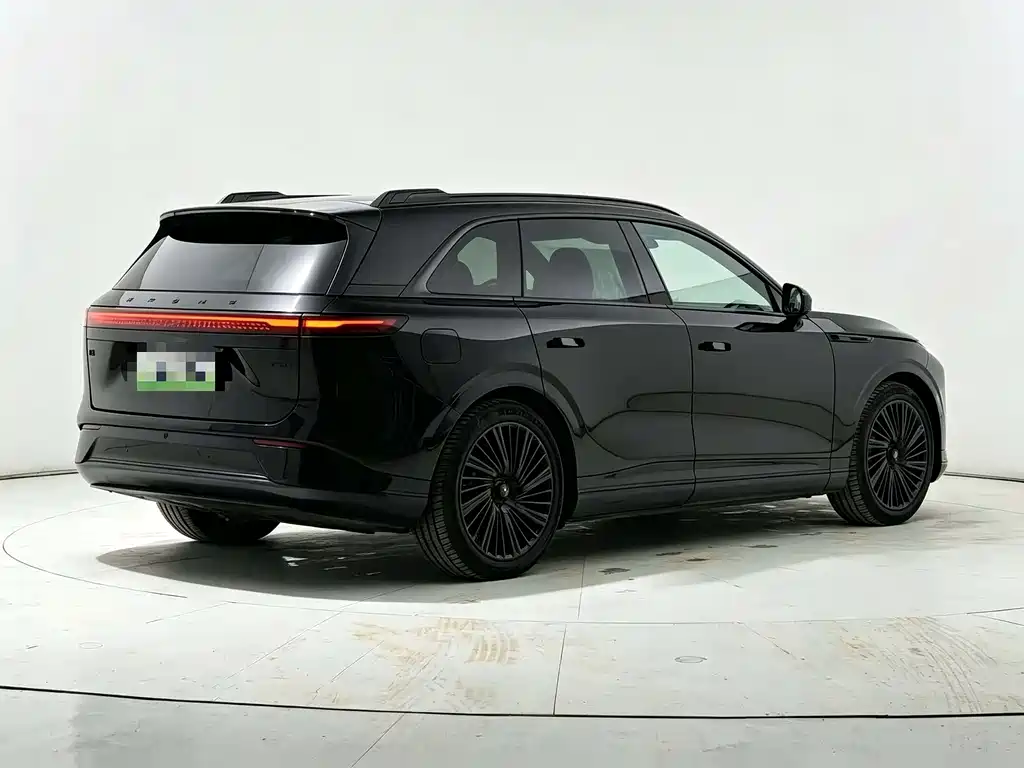 XPeng G9 — миниатюра 9