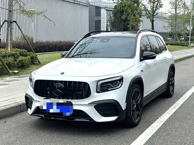 Mercedes-Benz GLB