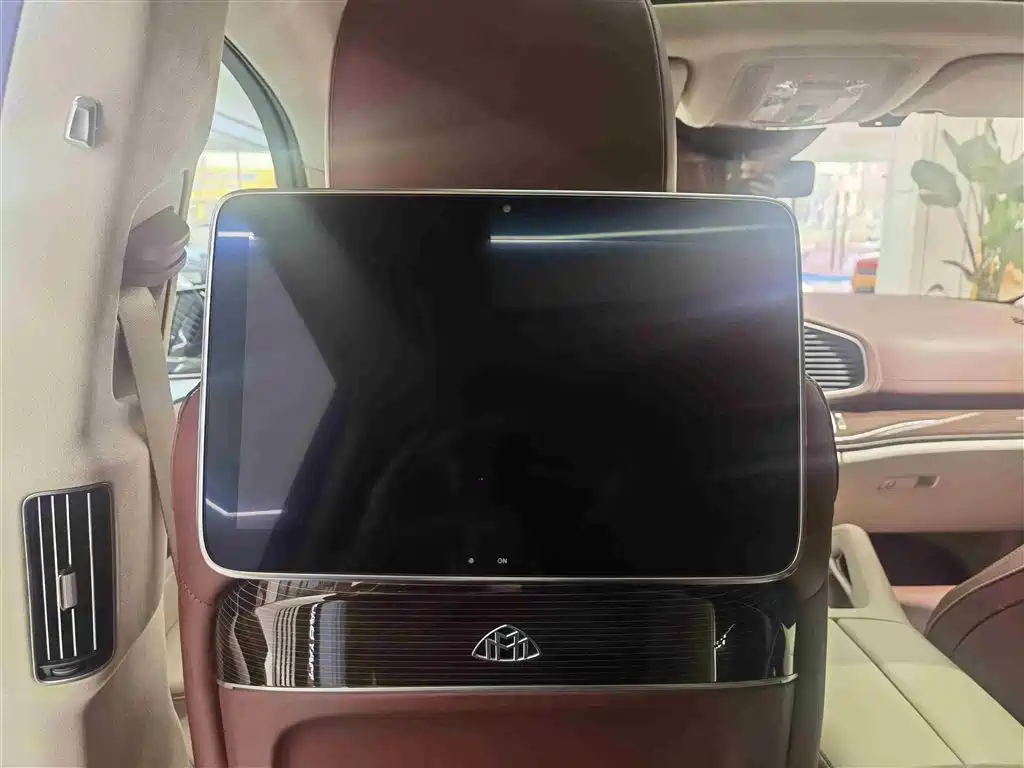 MERCEDES-BENZ MAYBACH GLS