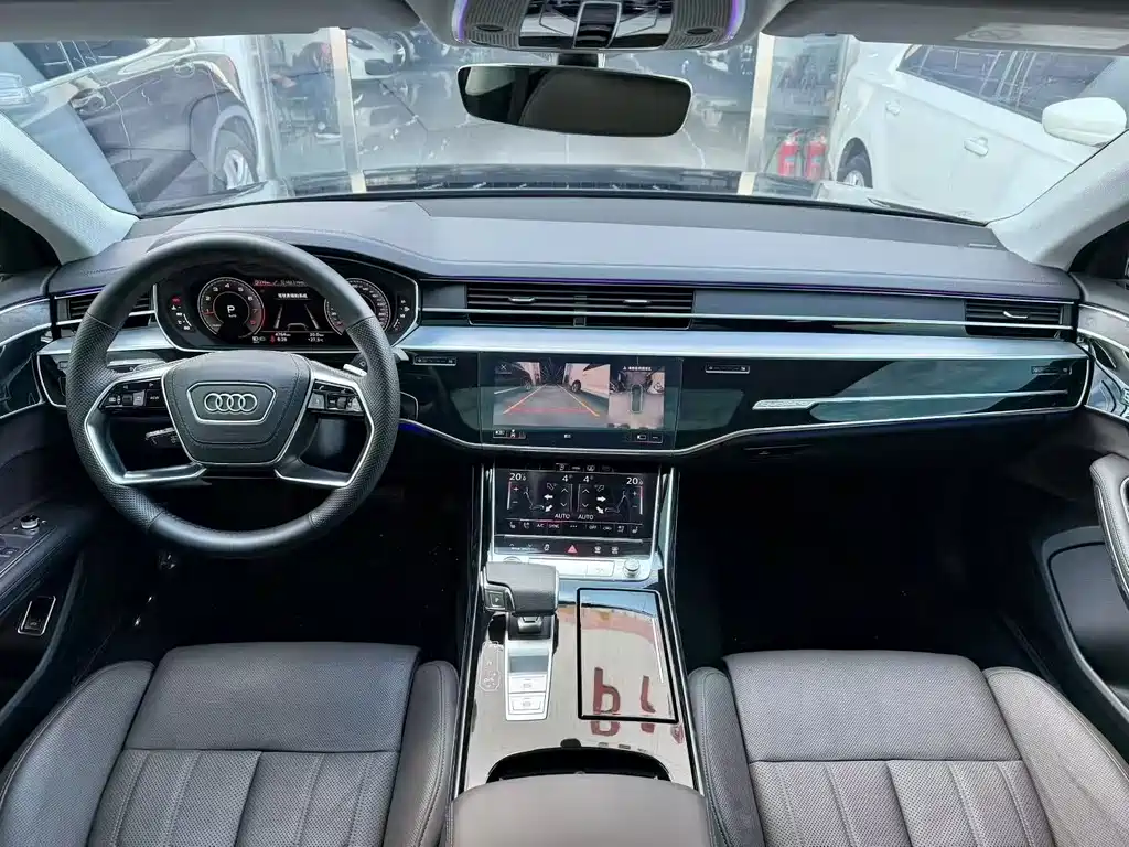 Audi A8 — миниатюра 6