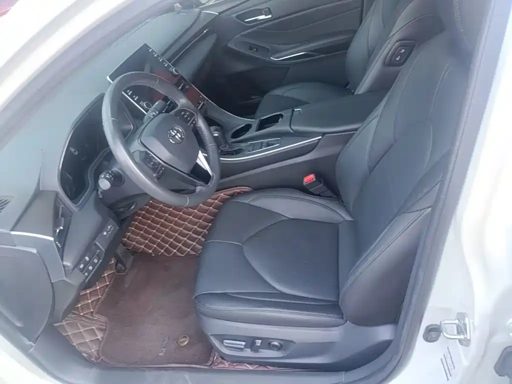 Toyota Avalon — миниатюра 15