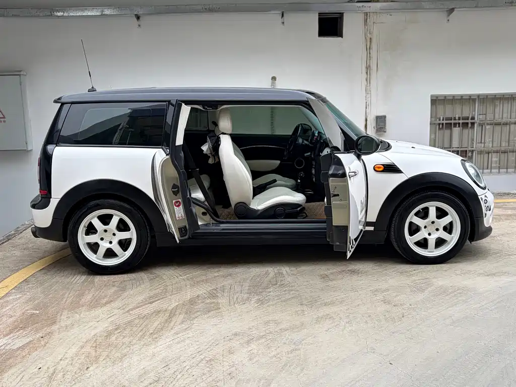 MINI Mini Clubman — миниатюра 5
