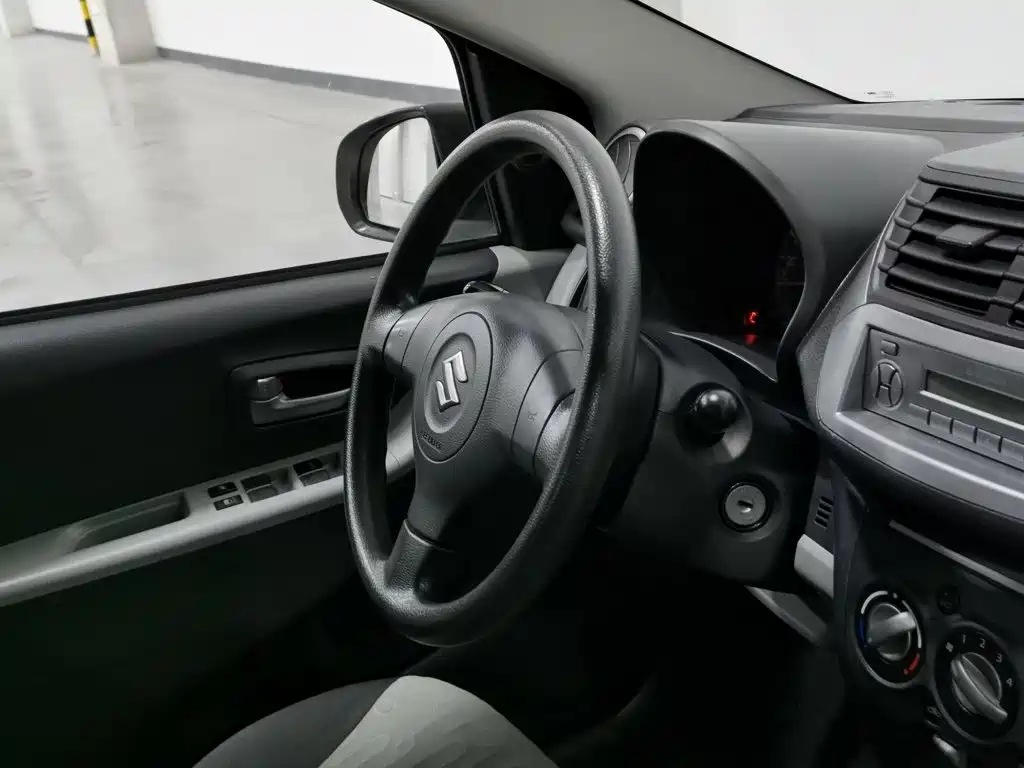 Suzuki Alto — миниатюра 22
