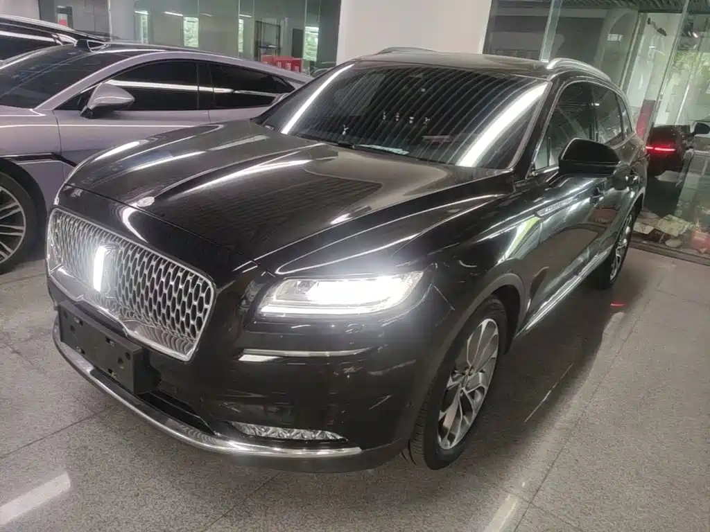 Lincoln Nautilus — миниатюра 2