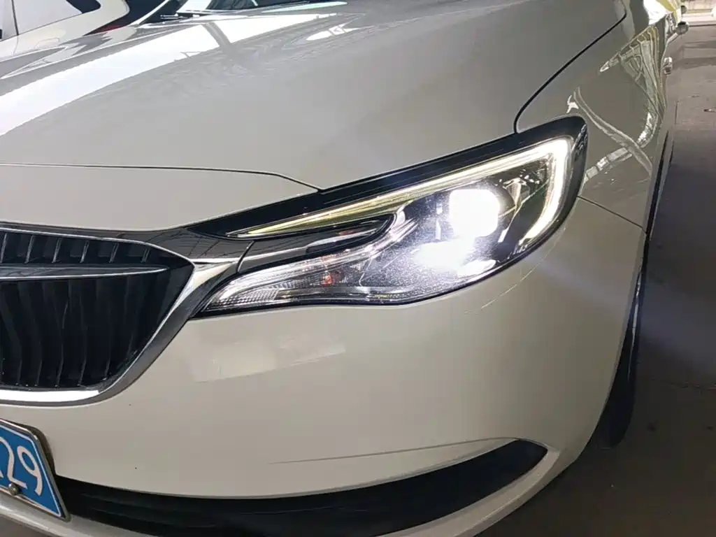 Buick Excelle — миниатюра 24