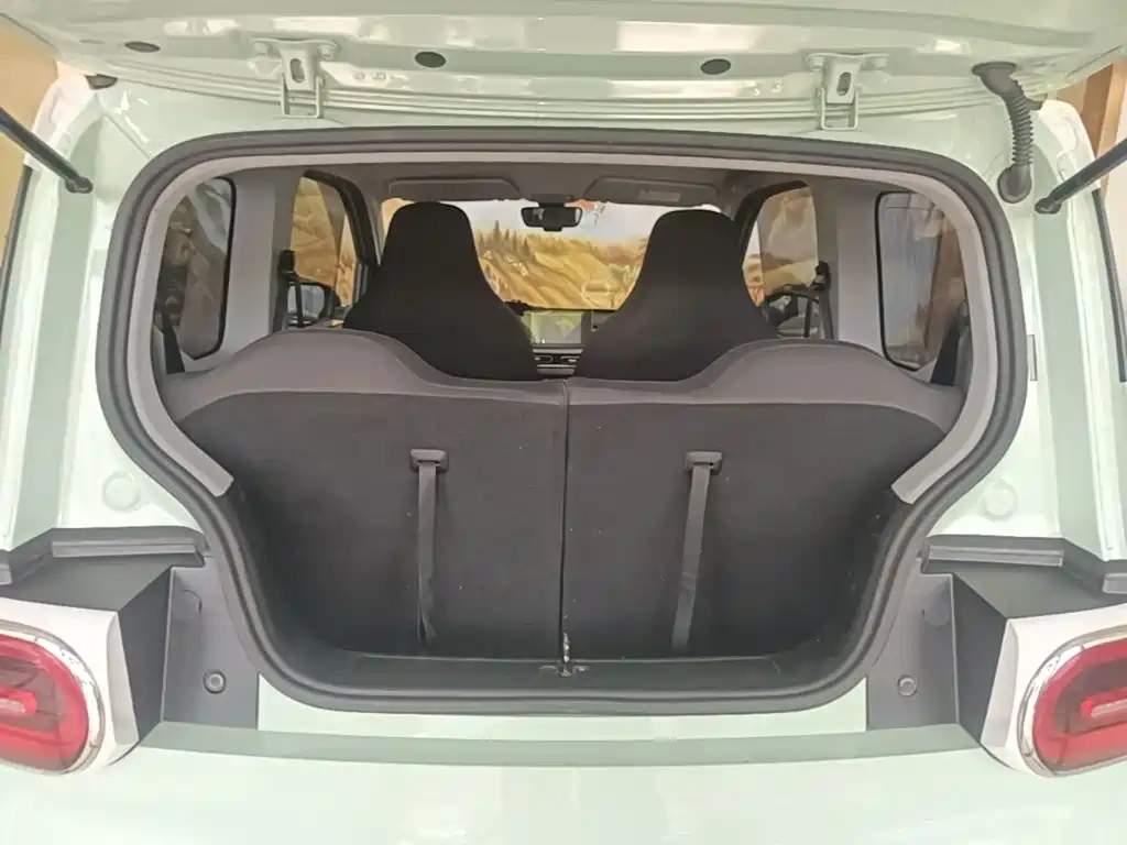 Wuling MINIEV — миниатюра 19
