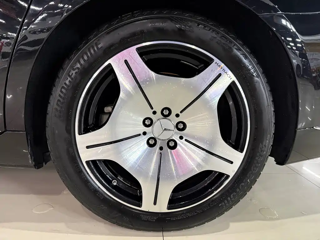 Mercedes-Benz S-Class — миниатюра 9