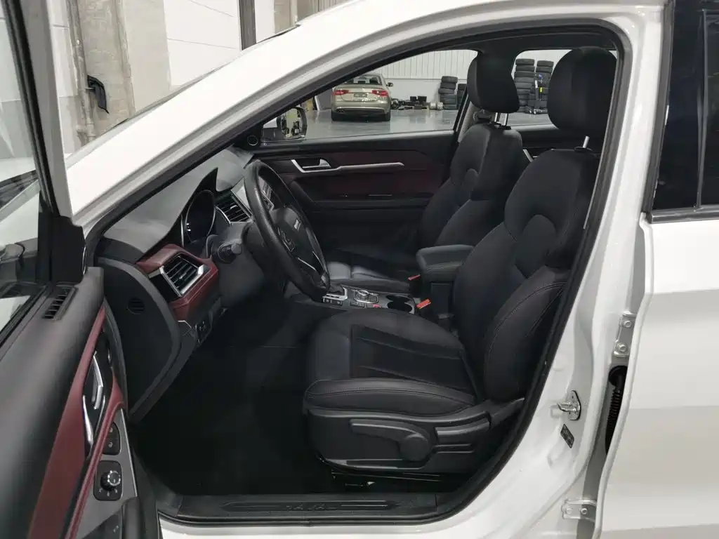 Haval H6 Coupe — миниатюра 10