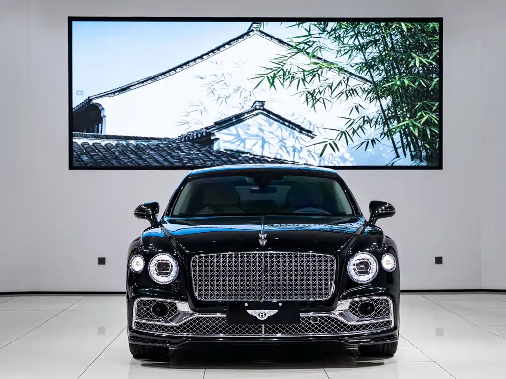 Bentley Flying Spur PHEV — миниатюра 2
