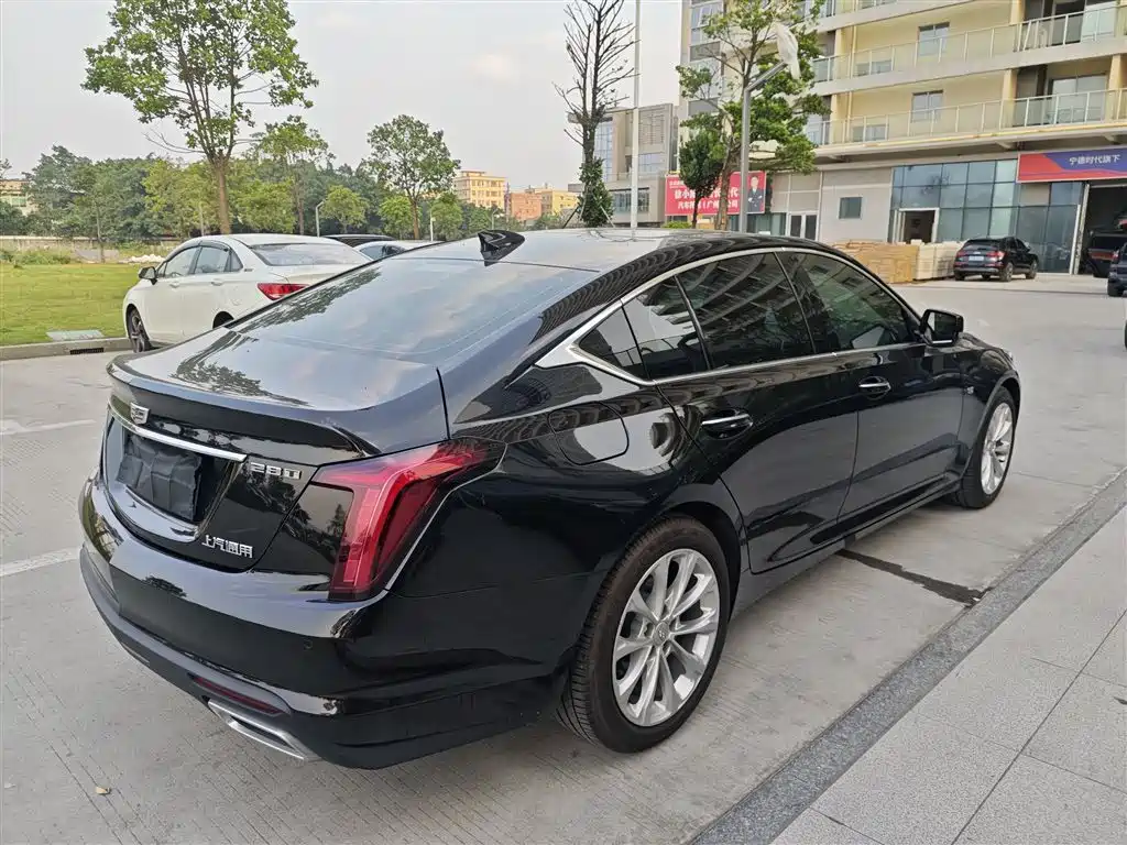 Cadillac CT5 — миниатюра 4
