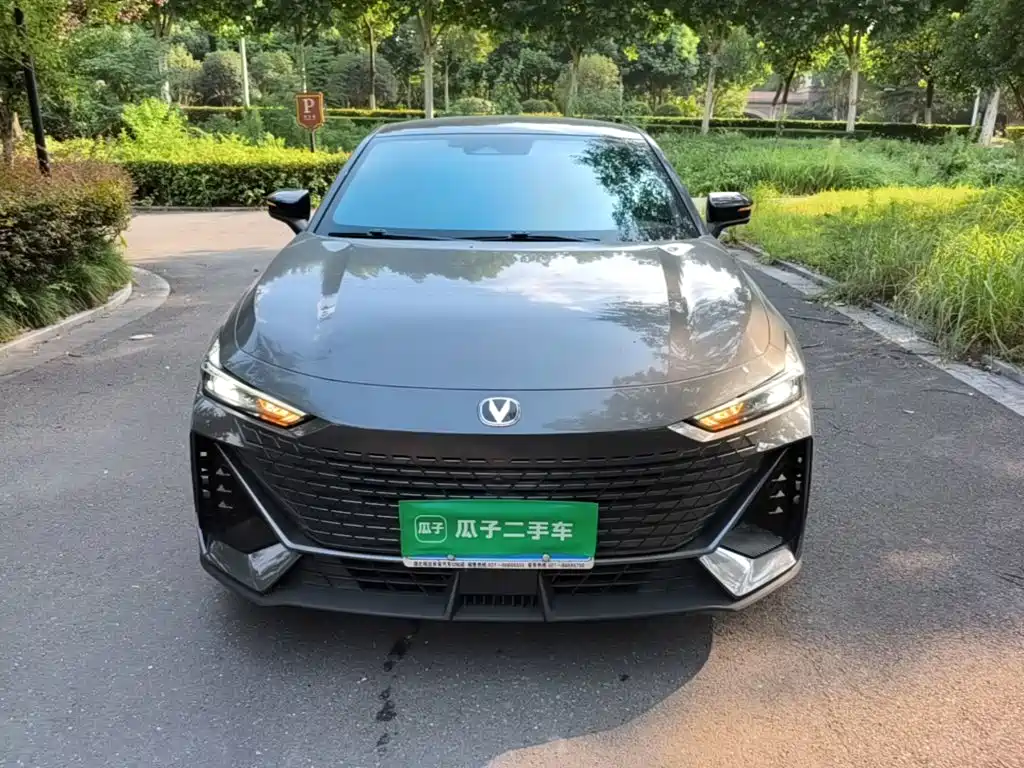Changan UNI-V — миниатюра 3