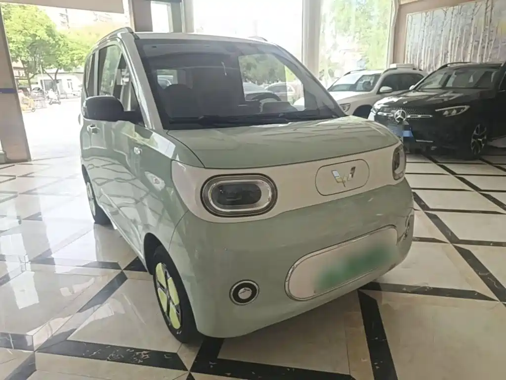 Wuling MINIEV — миниатюра 4